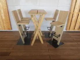 Holzprodukte Stehtisch & Hocker URI