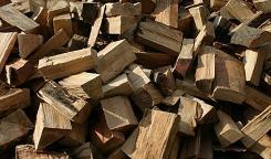 Brennholz Fichte, Apfel, Eiche Brennholz Eiche, Ofenholz, Holzscheiter Wolfsberg,