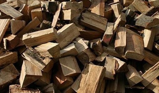 Brennholz Fichte, Apfel, Eiche Brennholz Eiche, Ofenholz, Holzscheiter Wolfsberg,
