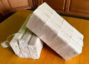 Holzprodukte Holzbriketts | Hartholz | ab 3,33 pro 10kg