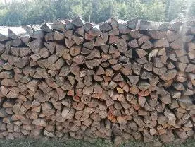 Brennholz Brennholz Douglasie, Eiche, Buche
