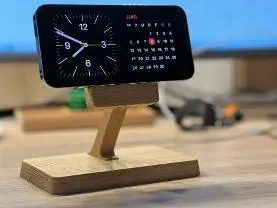 Holzprodukte IPhone Halterung
