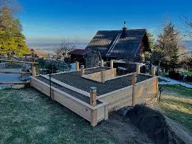 Holzprodukte Hochbeet in Lärche U-Form 4m x 2,5m