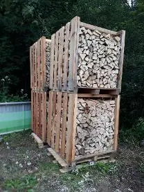 Brennholz Brennholz Buche Scheitholz geschlichtet