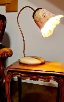 Holzprodukte Handgedrechselte Schreibtischlampe