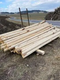 Holzprodukte Holzstangen geschält