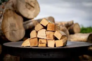 Brennholz Brennholz Esche, Eiche, Buche Anzündholz