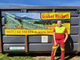 Dienstleistung Gruber Herbert Holzschlägerung und Weg Freischneiden Hackgut Transport   (sonstige forstliche Dienstleistung, Holzernte & Rückung, Jungwaldpflege)