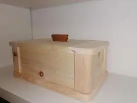 Holzprodukte Zirbenbrotdose mit Deckel