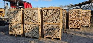 Brennholz Esche, Eiche, Buche Poschiavo